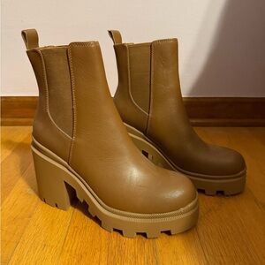 Steve Madden Brown Chunky Heel Boots